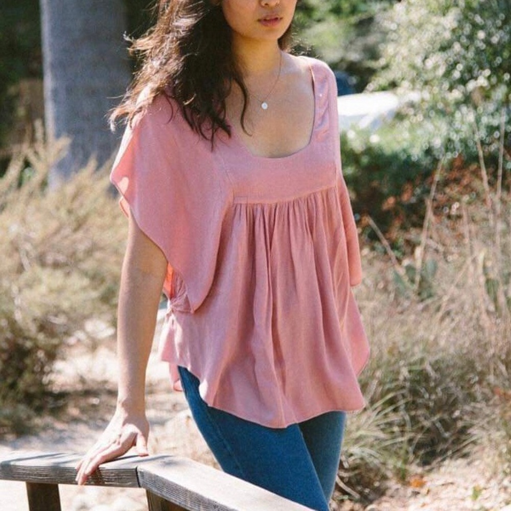 Suunday flutter sleeve gauze top